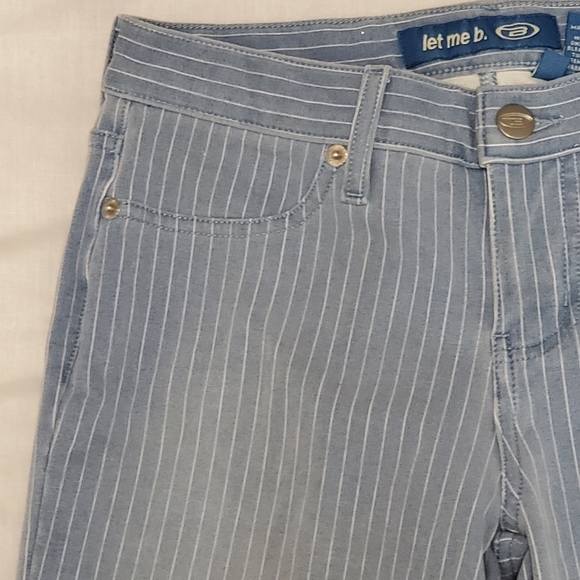 LET ME B. flared pinstripe pants, Size 3 - Picture 2 of 5